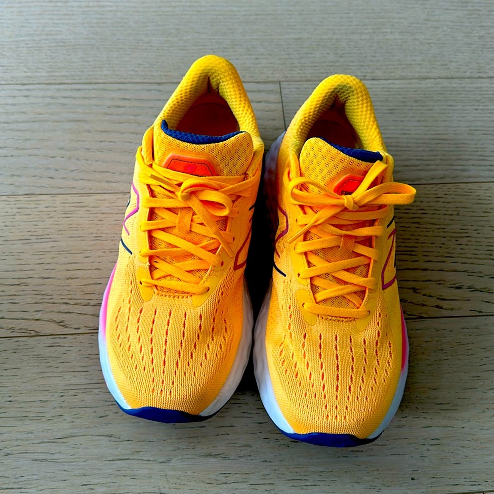 New Balance running sneakers size 8